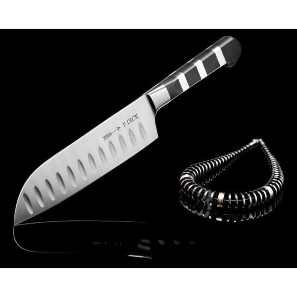 F. Dick Santoku 1905<br />18 cm Klingenlänge <br /> Kullenschliff – Bild 2
